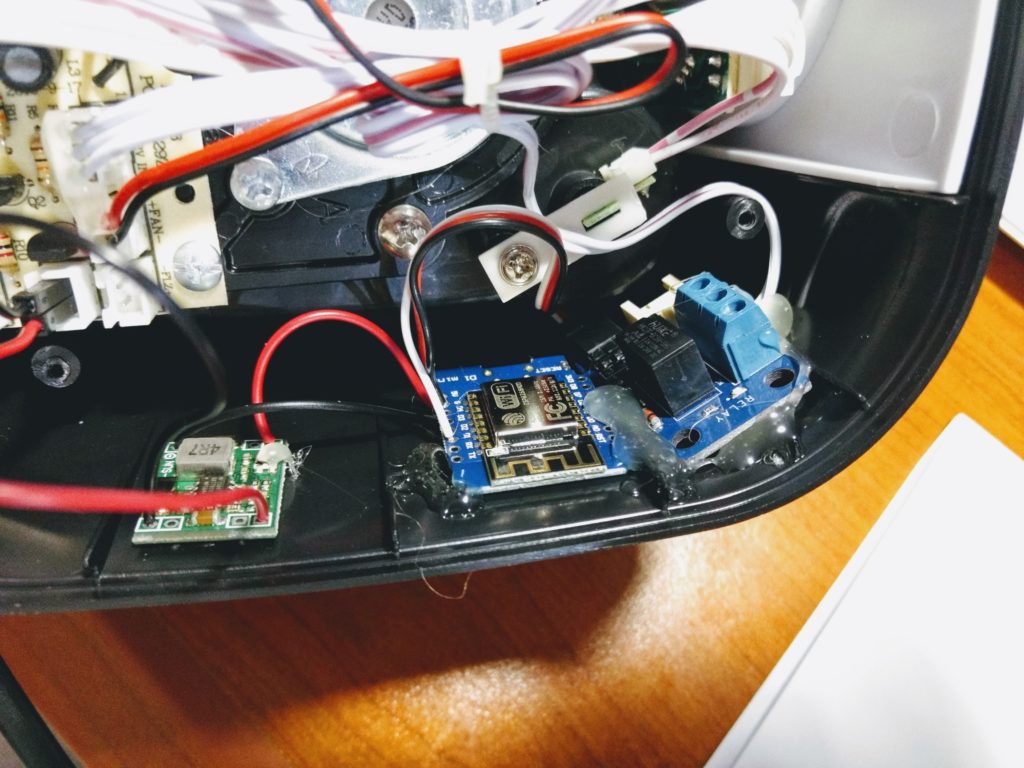 Glued boards inside the humidifier