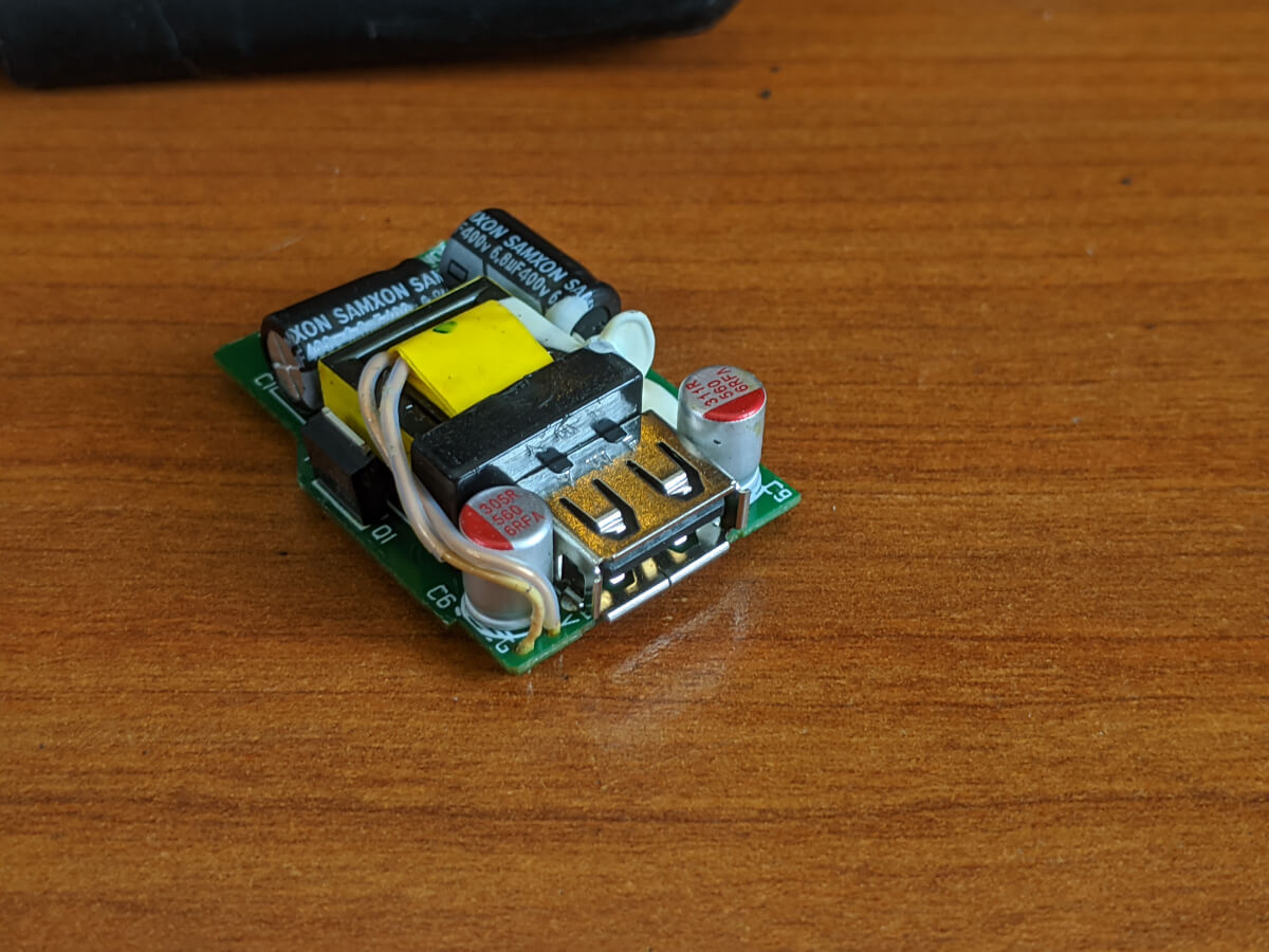 Power supply internals